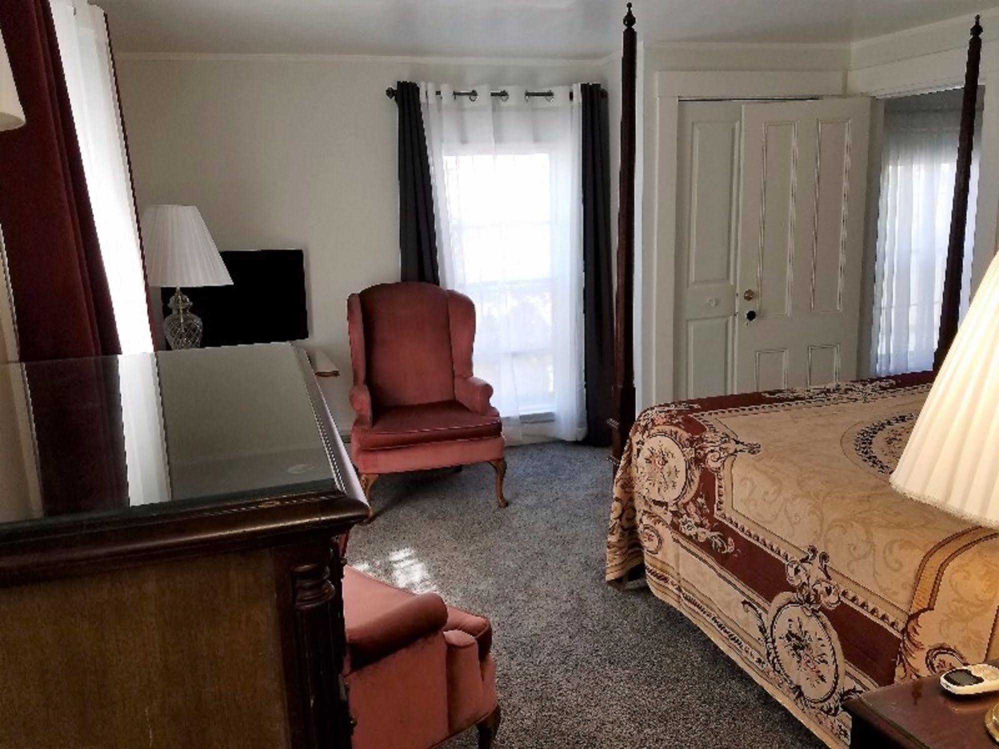 Chetwynd House Inn Кеннебанкпорт Экстерьер фото